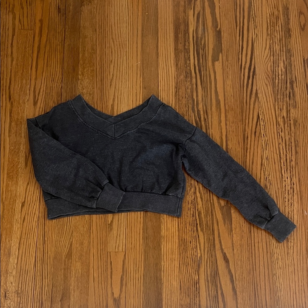 Women’s No Comment Black Cropped Sweatshirt